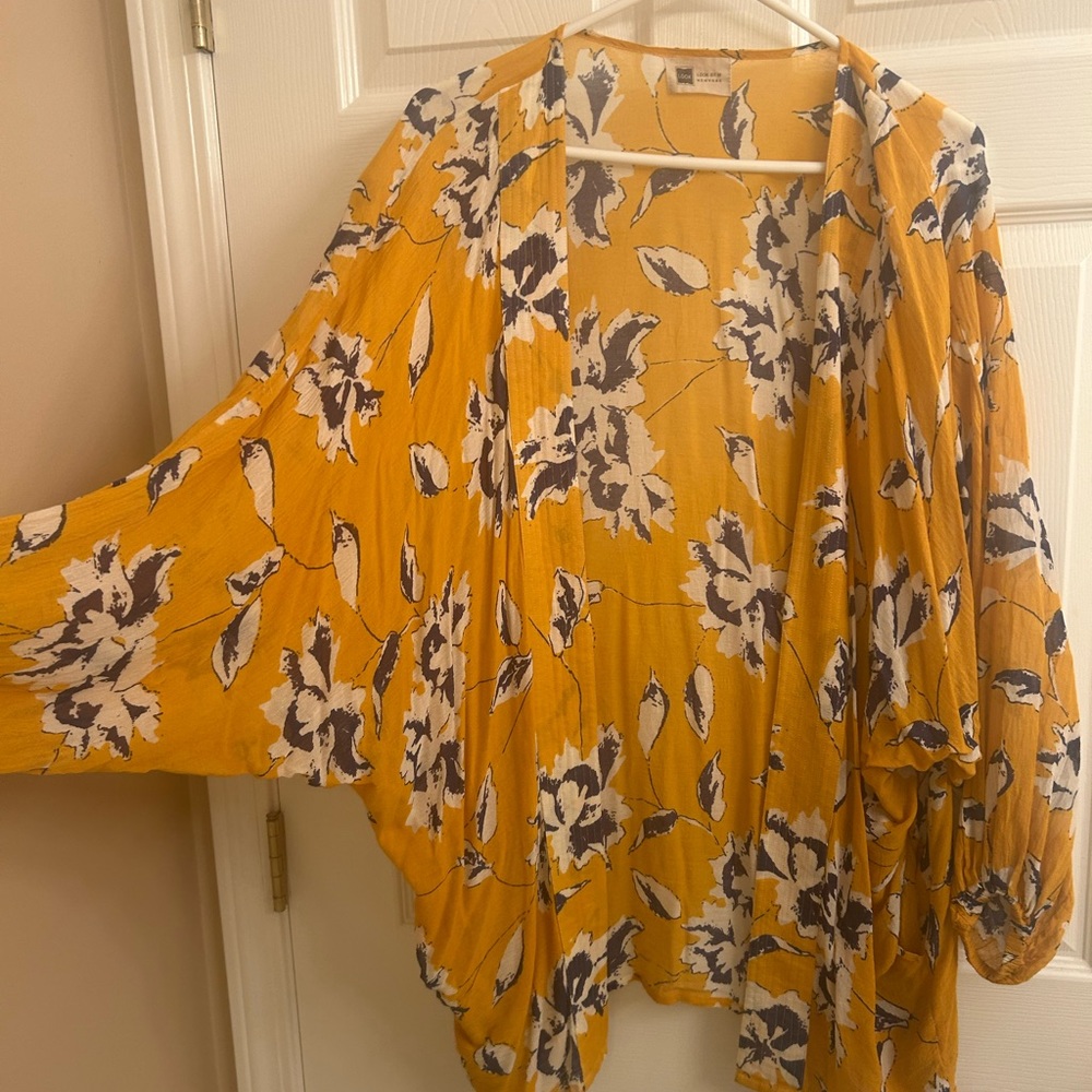 Light weight sweater/coverup
